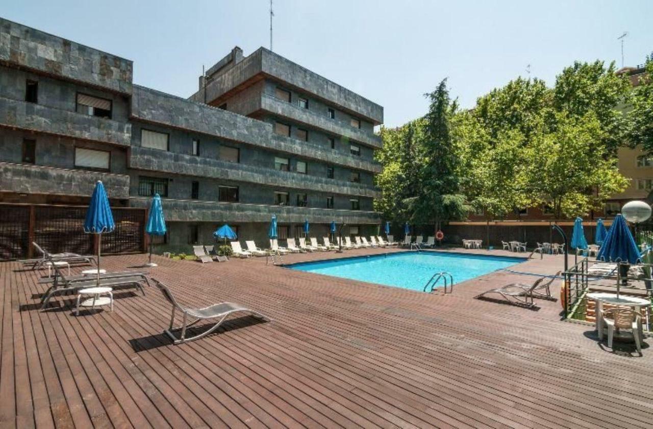 Apartamento Junto Al Santiago Bernabeu Con Piscina Apartment Мадрид Екстериор снимка